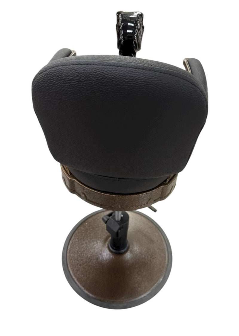 Silla de Barbería Infantil de Lujo con Caballo – Edición Negra y Dorada de