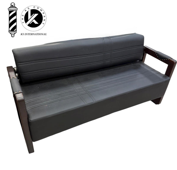 Sofá de Espera Premium para Barbería – Cuero Negro con Reposabrazos de Madera | K5 International